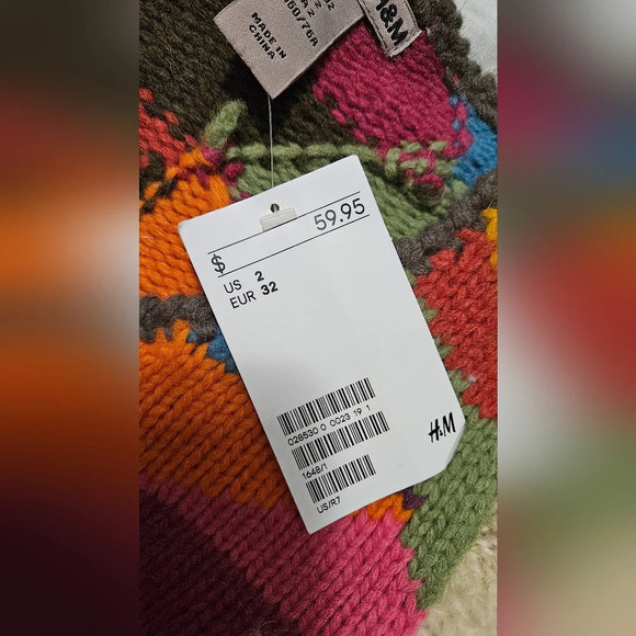 H&M Wool/mohair cardigan sweater with colorful patchwork.Circa 2009. Size 2 NWT - Picture 3 of 11